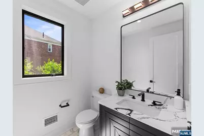 401 A Grand Avenue A #A, Leonia, NJ 07605 - Photo 26