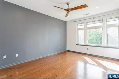 2224 Riverview Avenue, Englewood, NJ 07631 - Photo 16