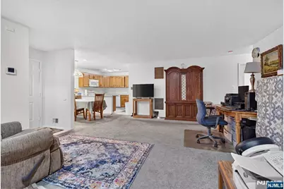 130 Hatfield Lane, East Brunswick Township, NJ 08816 - Photo 10