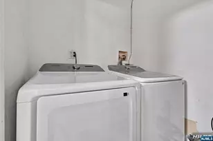 130 Hatfield Ln, East Brunswick Township, NJ 08816 - Photo 16
