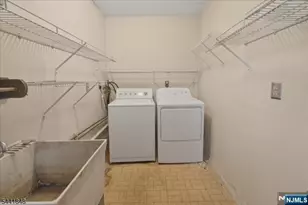 28 Amherst, Wayne, NJ 07470 - Photo 18