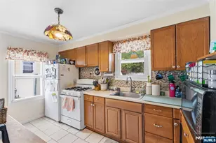 4 Salem Rd, Paterson, NJ 07502 - Photo 22