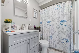 4 Salem Rd, Paterson, NJ 07502 - Photo 18