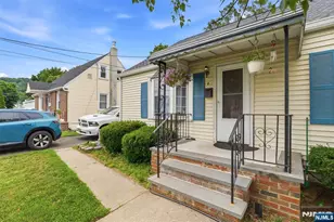 4 Salem Rd, Paterson, NJ 07502 - Photo 36
