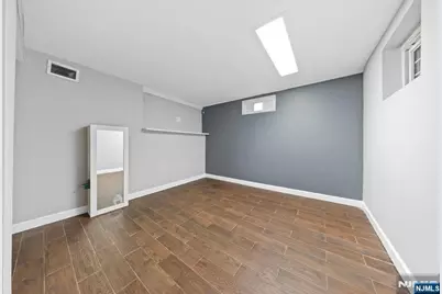252 Passaic Avenue, Hasbrouck Heights, NJ 07604 - Photo 20