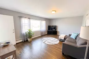 236 Alexander St, Newark, NJ 07106 - Photo 2