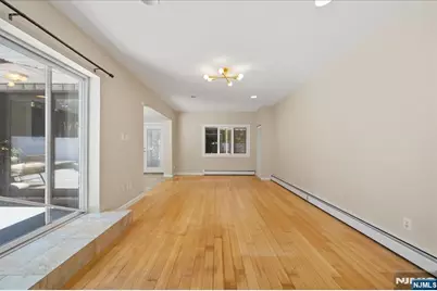 1 Ranch Court, Saddle Brook Township, NJ 07663 - Photo 8