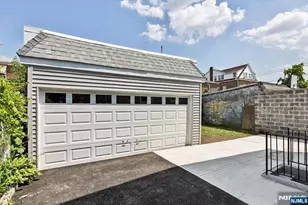 188 15th St, Bloomfield, NJ 07003 - Photo 26