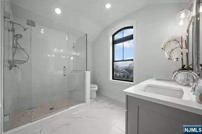 147 Central Avenue 14 #14, Old Tappan, NJ 07675 - Photo 24