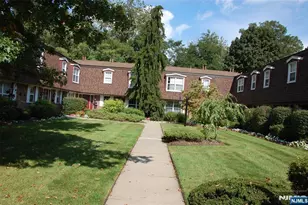 255 Piermont Road 255-18, Cresskill, NJ 07626 - Photo 10