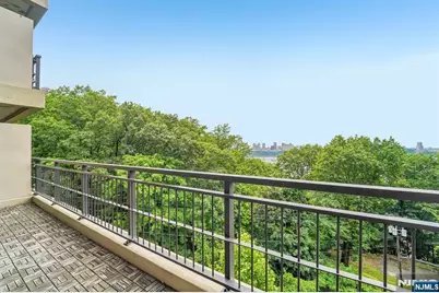 4 Horizon Road # G18, Fort Lee, NJ 07024 - Photo 18