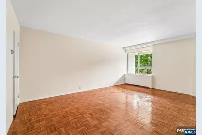4 Horizon Road # G18, Fort Lee, NJ 07024 - Photo 32