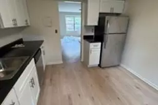 360 Knickerbocker Road 9, Dumont, NJ 07628 - Photo 4