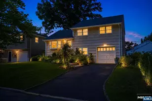 765 Grove St, Rahway, NJ 07065 - Photo 2