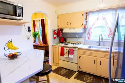 765 Grove Street, Rahway, NJ 07065 - Photo 10