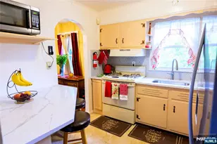 765 Grove St, Rahway, NJ 07065 - Photo 10