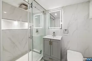 101 Pershing Rd, Englewood Cliffs, NJ 07632 - Photo 24