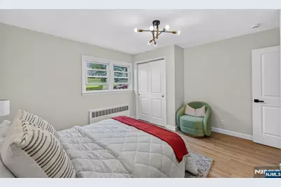 340 Northwood Way, Palisades Park, NJ 07650 - Photo 8