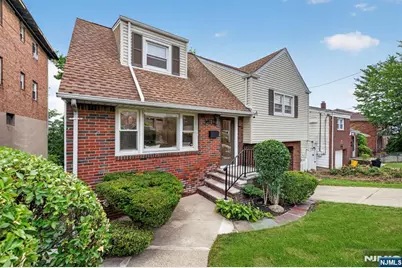 340 Northwood Way, Palisades Park, NJ 07650 - Photo 28