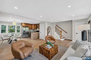 340 Northwood Way, Palisades Park, NJ 07650 - Photo 2