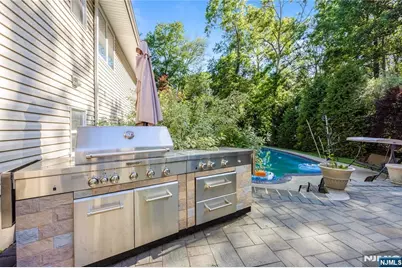 61 Brookview Drive, Woodcliff Lake, NJ 07677 - Photo 42