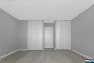 250 Gorge 21E, Cliffside Park, NJ 07010 - Photo 12