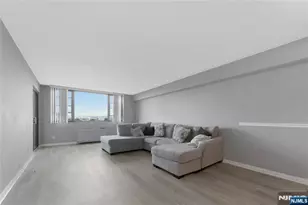 250 Gorge 21E, Cliffside Park, NJ 07010 - Photo 1