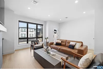 256A 7th Street, Palisades Park, NJ 07650 - Photo 4