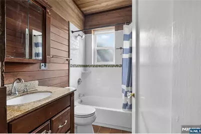 16 Forest Street 302 #302, Montclair, NJ 07042 - Photo 20