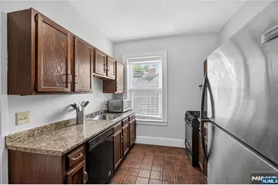 16 Forest Street 302 #302, Montclair, NJ 07042 - Photo 16