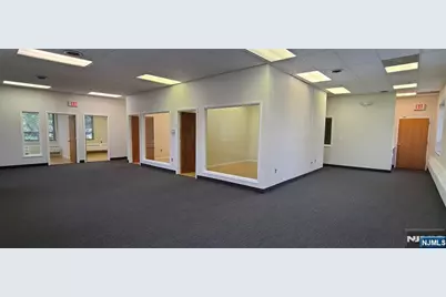 661 Palisade, Englewood Cliffs, NJ 07632 - Photo 12