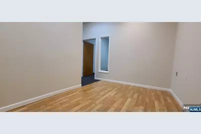 661 Palisade, Englewood Cliffs, NJ 07632 - Photo 12