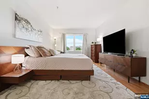 242 The Promenade 242, Edgewater, NJ 07020 - Photo 18