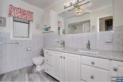 393 New Bridge Road, Bergenfield, NJ 07621 - Photo 24