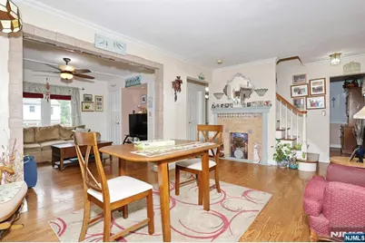 393 New Bridge Road, Bergenfield, NJ 07621 - Photo 8