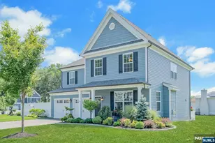 10 Bares Ct, Little Ferry, NJ 07643 - Photo 38