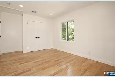 51 Mill Road Extension, Woodcliff Lake, NJ 07677 - Photo 24