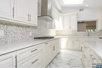 51 Mill Road Extension, Woodcliff Lake, NJ 07677 - Photo 12
