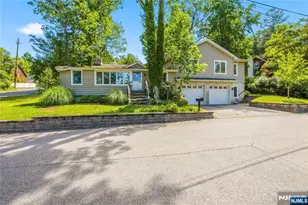 139 Mohawk Trail, Wayne, NJ 07470 - Photo 1