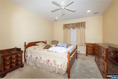 139 Mohawk Trail, Wayne, NJ 07470 - Photo 20