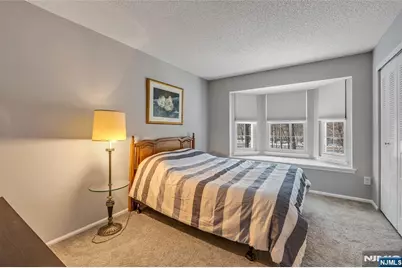 430 Poets Way 430 #430, Mahwah, NJ 07430 - Photo 20