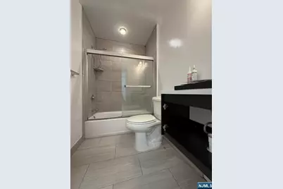 1 W Columbia Avenue 5 #5, Palisades Park, NJ 07650 - Photo 2