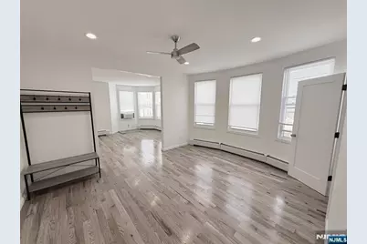 171 Bergen Avenue 2 #2, Kearny, NJ 07032 - Photo 4
