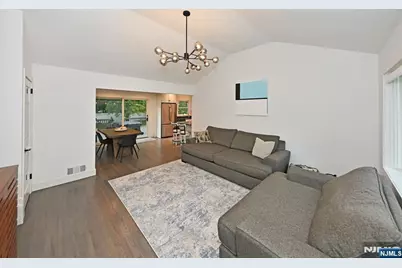 621 Stanley Place, River Vale Township, NJ 07675 - Photo 4