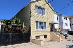 119 Pacific St, Newark, NJ 07105 - Photo 2