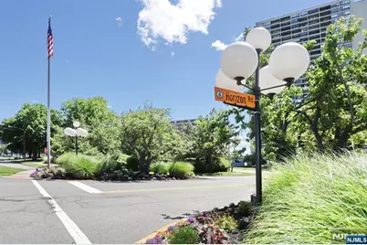 3 Horizon Road 618 #618, Fort Lee, NJ 07024 - Photo 40