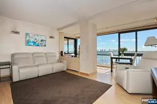 3 Horizon Road 618, Fort Lee, NJ 07024 - Photo 1