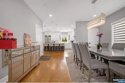 230 Park Avenue, Teaneck Township, NJ 07666 - Photo 10