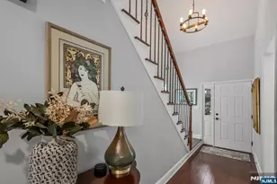 94 Heather Ln, Wyckoff Township, NJ 07481 - Photo 2