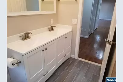 125 E Central Boulevard 1st Floor #1ST FLOOR, Palisades Park, NJ 07650 - Photo 12